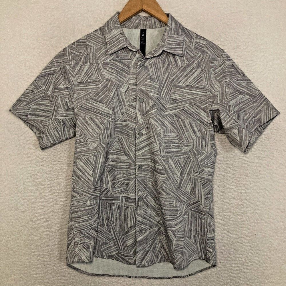 Lululemon Shirt Mens Size S Sleeve Button‎ Up Performance Geometric Golf Preppy